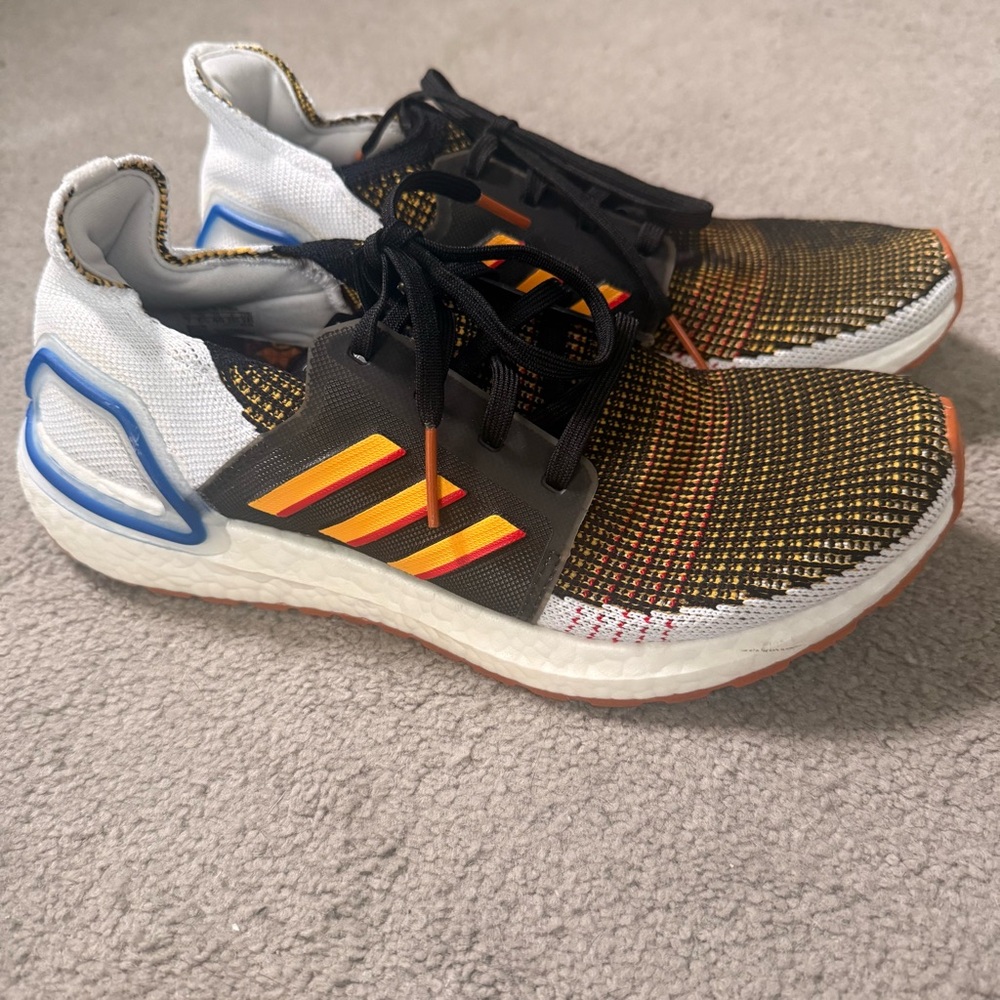 Kid's Size 7Y Toy Story 4 x adidas UltraBoost 19 J 'Woody' sneaker